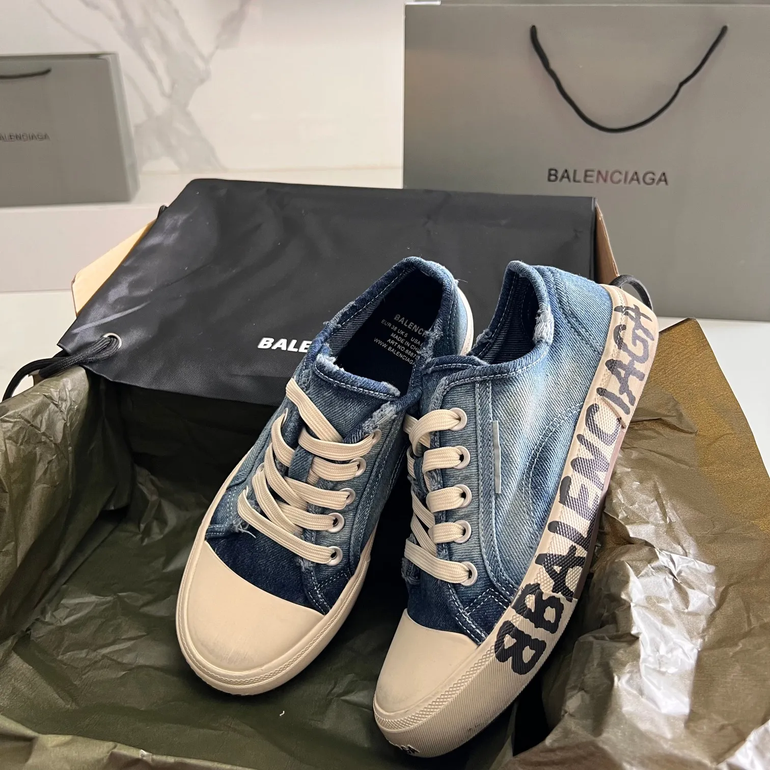👟👟Ex-factory price 460👟👟 Elastic denim depiction BALENCIAGA Summer must-have new color real-life hand-painted washed and aged production process with original packaging Code number: 35-44 (45 customized)